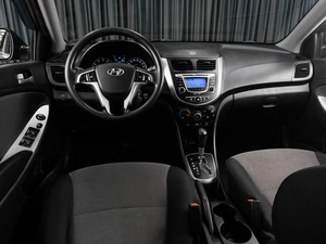 Седан Hyundai Solaris 2013 года, 899000 рублей, Тюмень