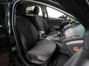 Седан Ford Focus 2011 года, 959000 рублей, Воронеж