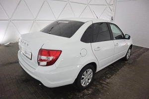 Седан ВАЗ (LADA) Granta 2023 года, 815000 рублей, Орёл