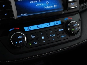 Внедорожник Toyota RAV4 2016 года, 2449077 рублей, Москва