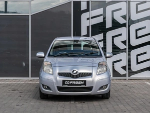 Хетчбэк Toyota Vitz 2010 года, 695000 рублей, Краснодар