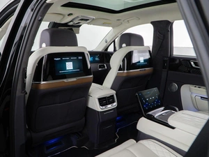 Внедорожник Hongqi E-HS9 2021 года, 4179050 рублей, Москва