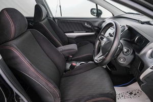 Минивэн Honda Stream 2010 года, 1099000 рублей, Красноярск