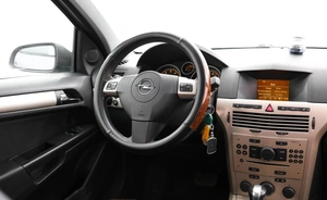 Хетчбэк Opel Astra 2008 года, 500000 рублей, Орёл