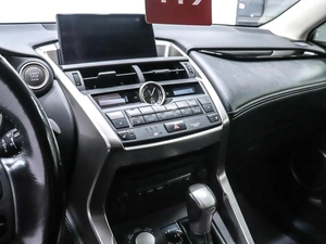 Внедорожник Lexus NX 2015 года, 2800000 рублей, Красноярск