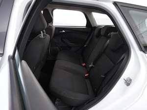 Универсал Ford Focus 2016 года, 919700 рублей, Москва