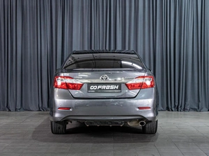 Седан Toyota Camry 2013 года, 1629000 рублей, Волгоград