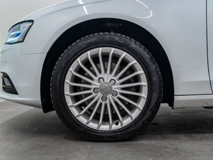 Седан Audi A4 2012 года, 1450000 рублей, Красноярск