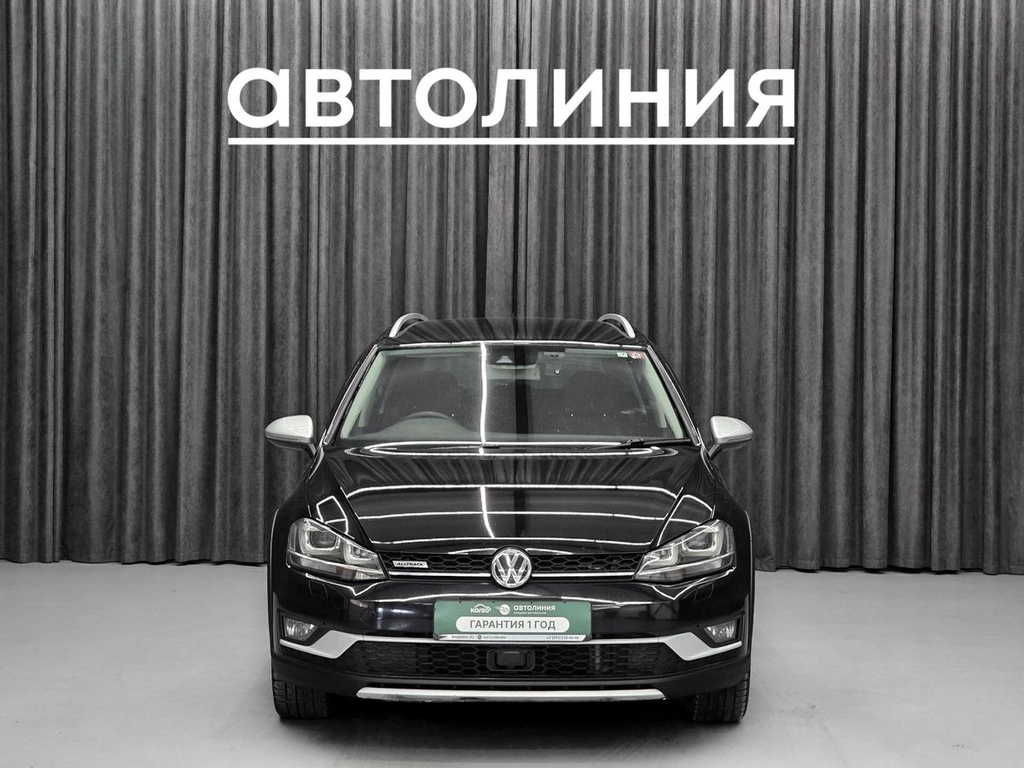 Универсал Volkswagen Golf 2015 года, 1449000 рублей, Красноярск
