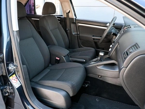 Седан Volkswagen Jetta 2010 года, 689000 рублей, Волгоград