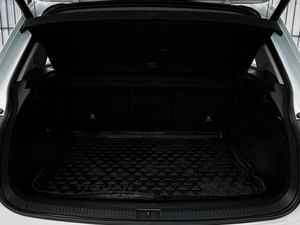 Внедорожник Volkswagen Tiguan 2018 года, 2449000 рублей, Волгоград