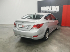 Седан Hyundai Solaris 2012 года, 800000 рублей, Курск