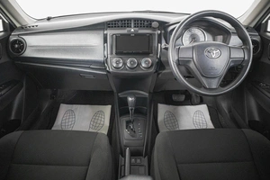 Седан Toyota Corolla Axio 2019 года, 1319000 рублей, Кемерово