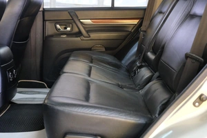 Внедорожник Mitsubishi Pajero 2007 года, 1799000 рублей, Омск