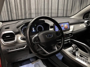 Внедорожник Geely Binyue 2019 года, 1349000 рублей, Красноярск