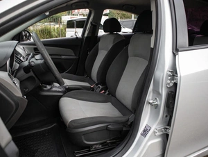 Седан Chevrolet Cruze 2011 года, 649000 рублей, Большой Сочи