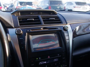 Седан Toyota Camry 2015 года, 2160000 рублей, Владимир