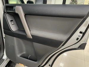 Внедорожник Toyota Land Cruiser Prado 2013 года, 2747000 рублей, Солонцы