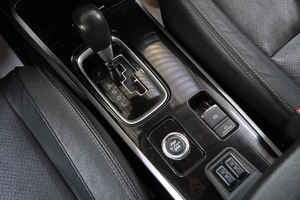 Внедорожник Mitsubishi Outlander 2018 года, 3249000 рублей, Омск