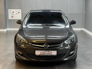 Седан Opel Astra 2013 года, 647000 рублей, Красноярск