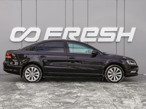 Седан Volkswagen Passat 2011 года, 1020000 рублей, Краснодар