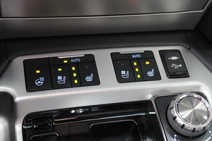 Внедорожник Toyota Land Cruiser 2019 года, 7997000 рублей, Красноярск