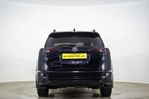 Внедорожник Toyota RAV4 2017 года, 2499000 рублей, Оренбург