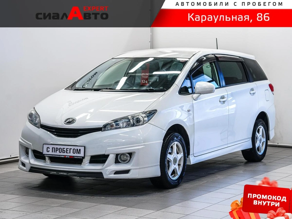 Минивэн Toyota Wish 2012 года, 1350000 рублей, Красноярск