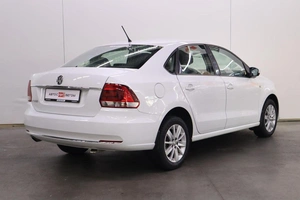 Седан Volkswagen Polo 2016 года, 1200000 рублей, Брянск