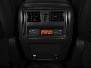 Внедорожник Nissan Pathfinder 2015 года, 1820000 рублей, Ставрополь