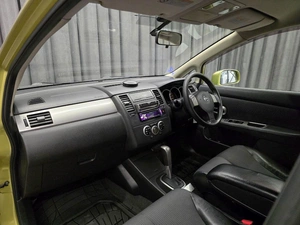 Хетчбэк Nissan Tiida 2005 года, 580000 рублей, Красноярск