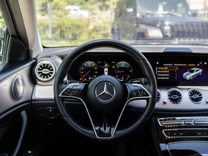 Седан Mercedes-benz E-класс 2021 года, 3149000 рублей, Большой Сочи