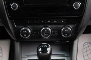 Лифтбек Skoda Octavia 2014 года, 949000 рублей, Оренбург