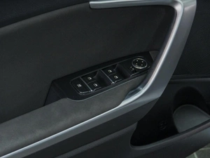 Хетчбэк Kia Ceed 2018 года, 1484000 рублей, Сургут