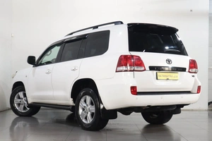 Внедорожник Toyota Land Cruiser 2010 года, 2779000 рублей, Челябинск