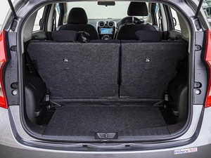 Хетчбэк Nissan Note 2013 года, 840000 рублей, Краснодар