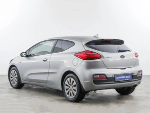 Хетчбэк Kia Ceed 2014 года, 1247077 рублей, Москва