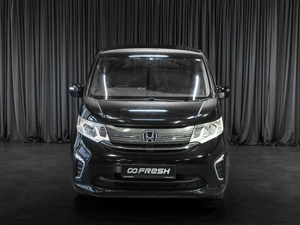 Минивэн Honda Stepwgn 2015 года, 1819000 рублей, Тюмень