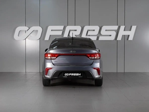 Седан Kia Rio 2019 года, 1635000 рублей, Красный Пахарь