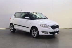 Хэтчбек Skoda Fabia 2011 года, 680000 рублей, Брянск