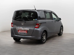 Минивэн Honda Freed 2011 года, 1070000 рублей, Красноярск