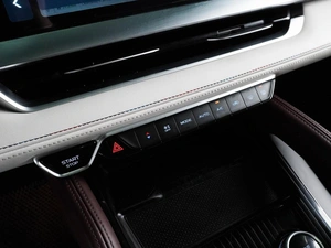 Внедорожник Geely Monjaro 2022 года, 3189000 рублей, Воронеж