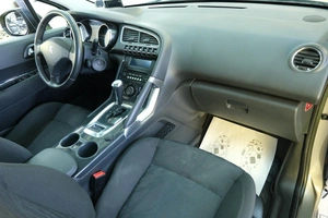 Внедорожник Peugeot 3008 2012 года, 979000 рублей, Омск