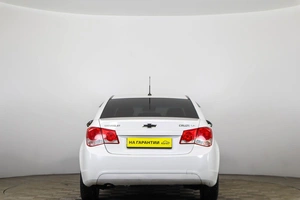 Седан Chevrolet Cruze 2010 года, 569000 рублей, Пермь