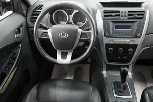 Внедорожник Geely Emgrand X7 2014 года, 839000 рублей, Омск