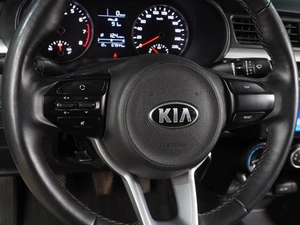 Седан Kia Rio 2019 года, 1539000 рублей, Воронеж