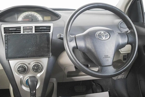 Седан Toyota Belta 2008 года, 629000 рублей, Кемерово