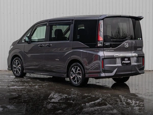 Минивэн Honda Stepwgn Spada 2018 года, 2310000 рублей, Краснодар