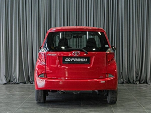 Хетчбэк Toyota Ractis 2012 года, 1079000 рублей, Тюмень