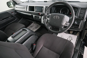 Минивэн Toyota Hiace 2014 года, 2949000 рублей, Красноярск